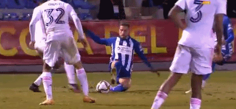 胡安·索托正式拒绝纽约洋基队的合格报价，进入自由市场寻求 15 年长约